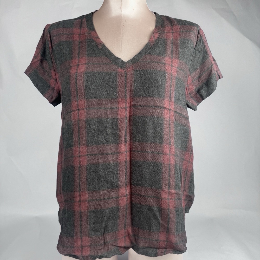Cloth & Stone Women's Small Anthropologie Red Plaid Short Sleeve